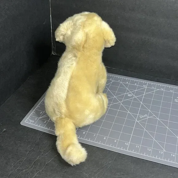 Toys R Us 2013 Golden Yellow Labrador Puppy Dog Realistic Stuffed Animal Plush - Picture 5 of 9